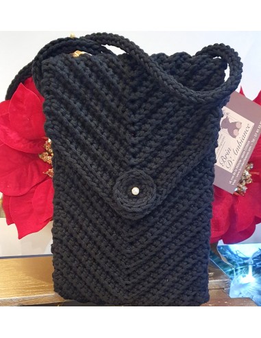 Pochette noire au crochet - Fait-main 