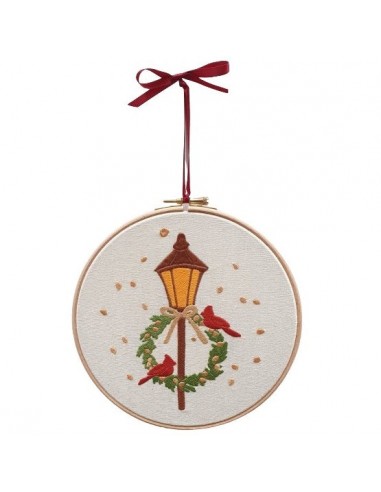 Broderie décor de Noël sur tambour 